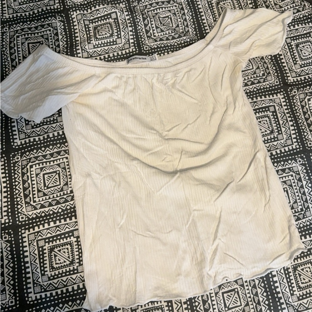 Ribbed white top